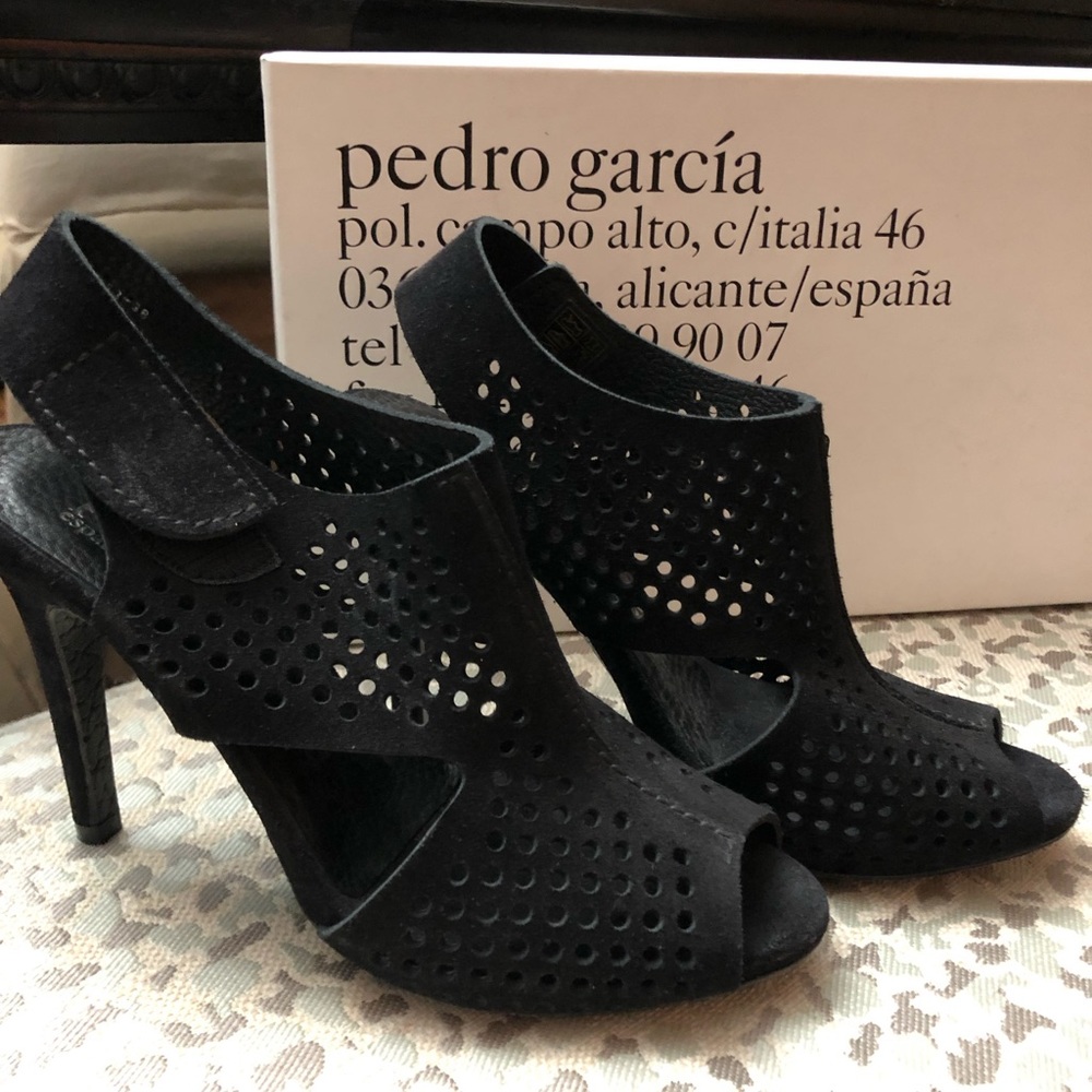 Pedro Garcia Samara Sandals - Gently Used size 8